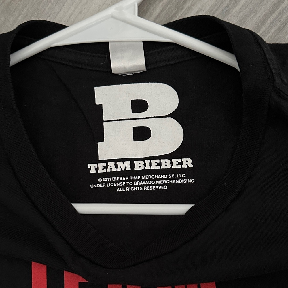 Justin Bieber T-Shirt - Picture 3 of 5
